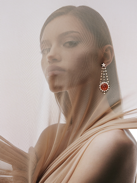 Gold, Carnelian Cameo & Pear-cut Yellow Diamonds Earrings , 3