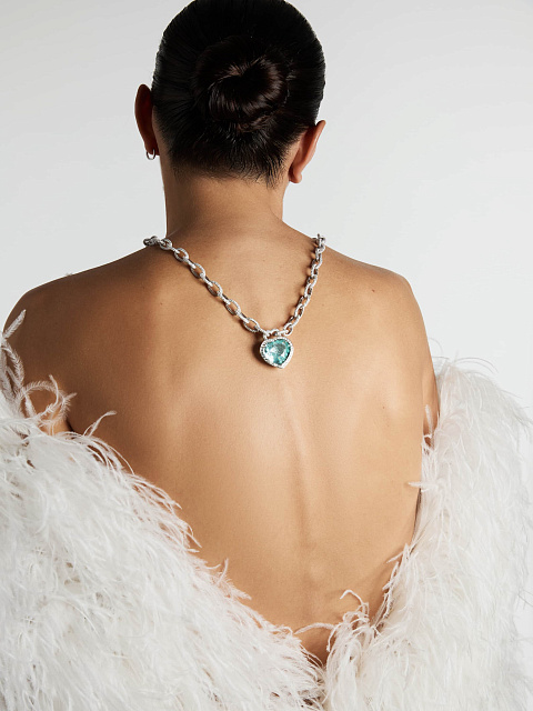 White gold chain necklace with Paraiba tourmaline and diamonds, 3 White gold chain necklace with Paraiba tourmaline and diamonds, 3