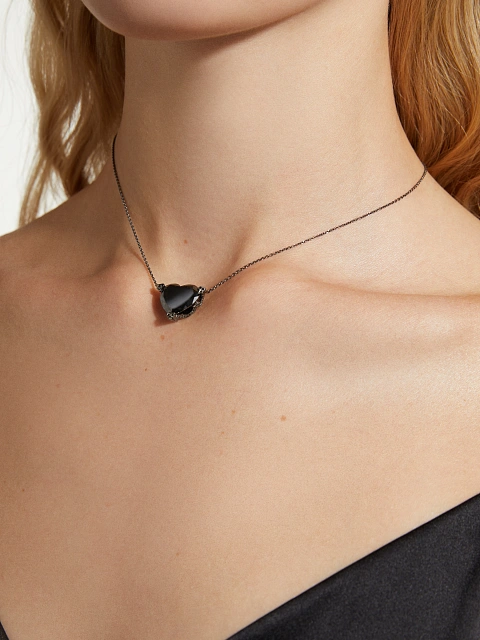 Black Gold & Heart-cut Black Diamond Necklace, 5