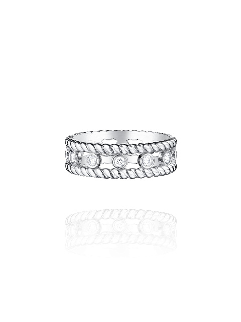 White Gold & Round-cut Diamonds Ring, 1