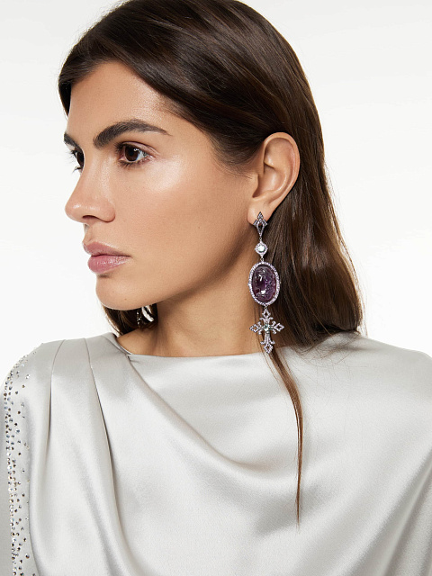 White gold earrings with cameo on amethyst and tourmalines, 3
