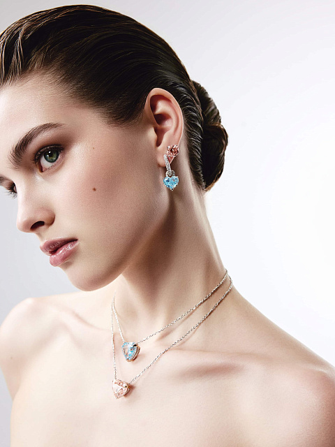 White gold necklace with pendant with pink LG diamond, 3 White gold necklace with pendant with pink LG diamond, 3