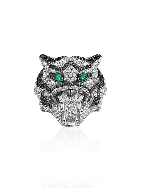 White gold ring with diamonds and emeralds, 5