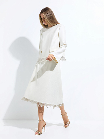 Milk-colored suit with jacket and midi skirt with beaded fringe, 2