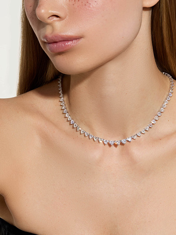 Necklace with heart-cut diamonds, 2
