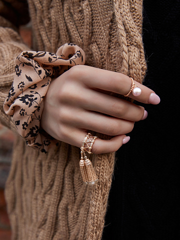 Rose Gold Pearl Ring, 2