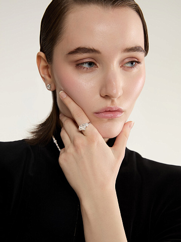 Heart Diamond & White Gold Ring, 2