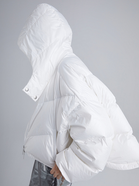 White Cropped Puffer Jacket, 4 White Cropped Puffer Jacket, 4