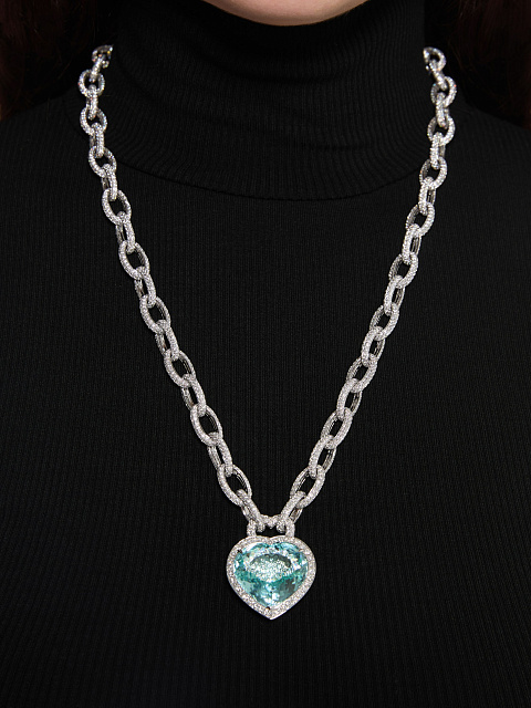 White gold chain necklace with Paraiba tourmaline and diamonds, 2 White gold chain necklace with Paraiba tourmaline and diamonds, 2