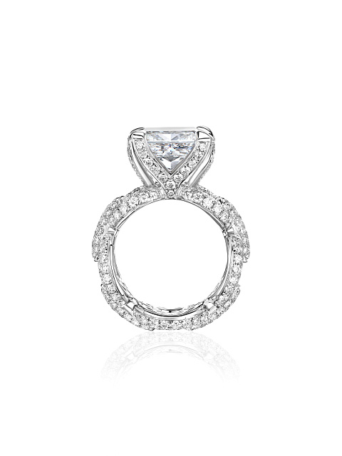 White gold ring with a princess-cut diamond and round diamonds, 5