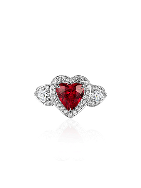 White gold ring with heart-cut tourmaline and diamonds, 3