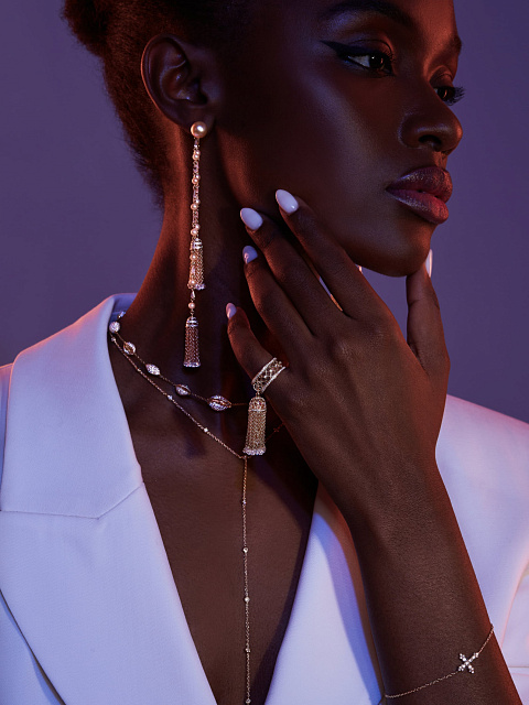 Round, Briolette, Fancy Diamond, Golden Pearl & Gold Tassel Earrings, 3