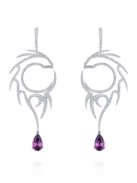 Pear Garnet, Round Diamond & White Gold Earrings, 1