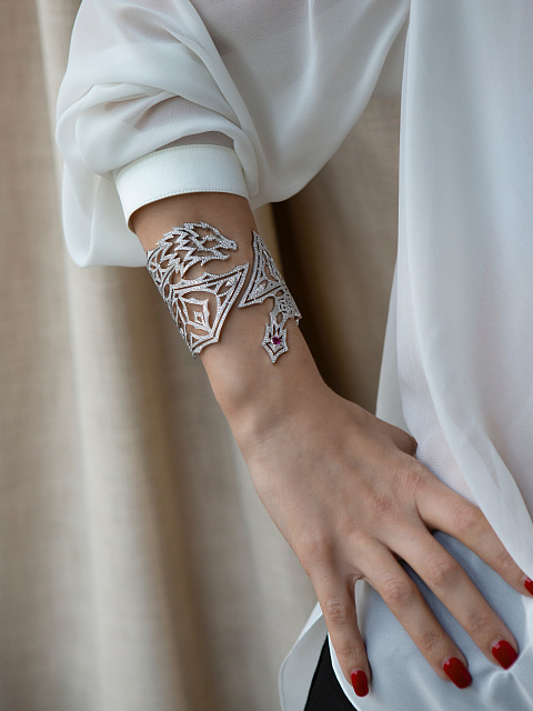 Round Diamond & Oval Ruby & White Gold Bracelet, 6