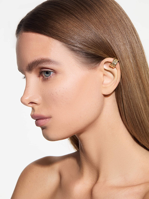 Yellow gold ear cuff, 3