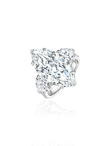 White gold ring with lab-grown marquise-cut diamond, 1