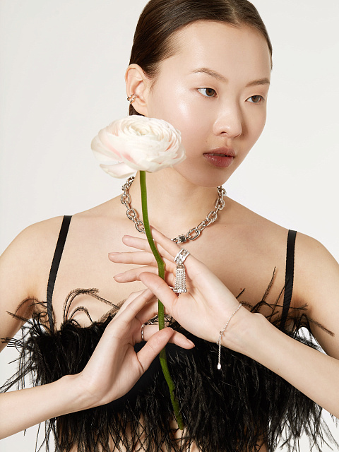 Silver & Cubic Zirkonia Tassel Ring, 7 Silver & Cubic Zirkonia Tassel Ring, 7