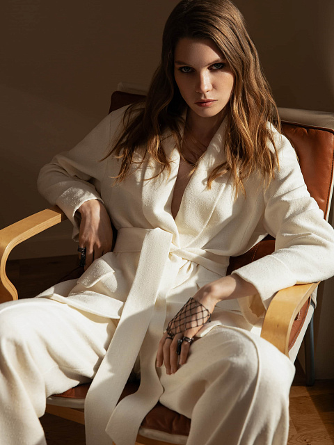 Milk Tweed Two-piece Suit, 2