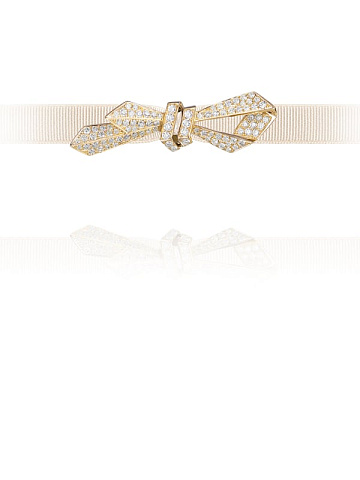 Gold & Round-cut Diamonds Bow Pendant, 1