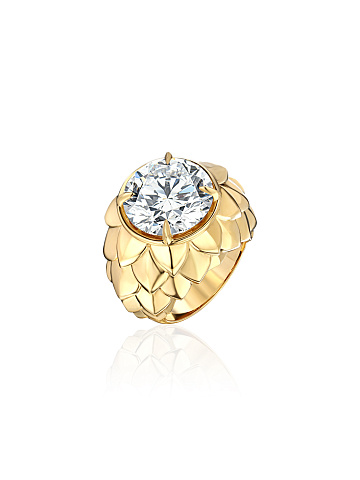 “Dragon” ring in yellow gold with LG diamond, 1