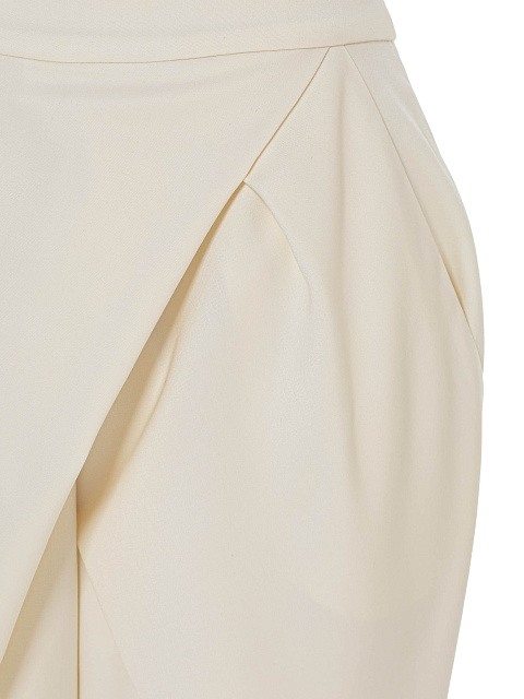 Milk Wool Two-piece Suit With A Cropped Jacket, 5 Milk Wool Two-piece Suit With A Cropped Jacket, 5