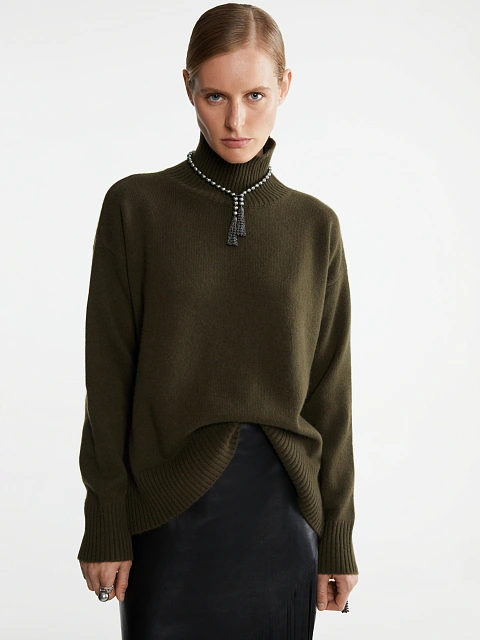 Dark Green Royal Cashmere Turtleneck Sweater, 2 Dark Green Royal Cashmere Turtleneck Sweater, 2