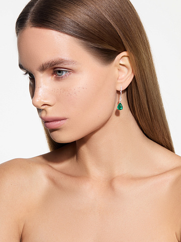 White gold earrings with emerald, 2