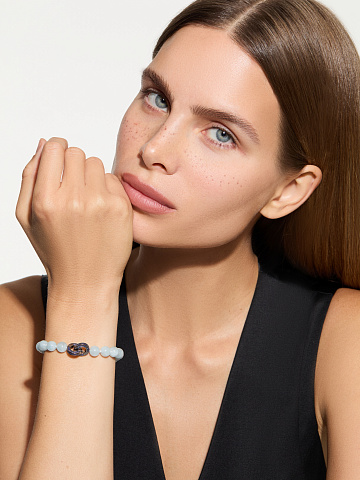 Oxidized gold bracelet with aquamarine beads and sapphires, 2