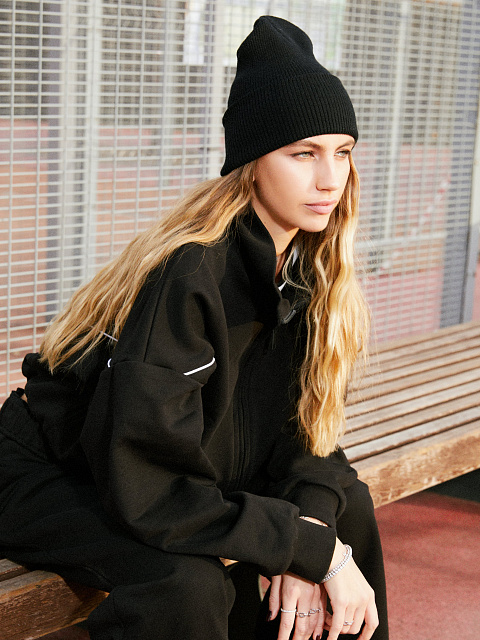 Black Fleece Tracksuit, 12 Black Fleece Tracksuit, 12