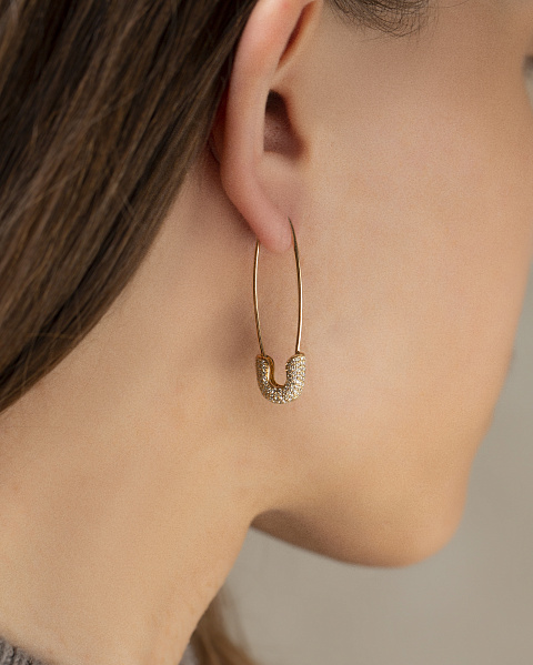 Earrings in the shape of pins made of gold with diamonds, 2