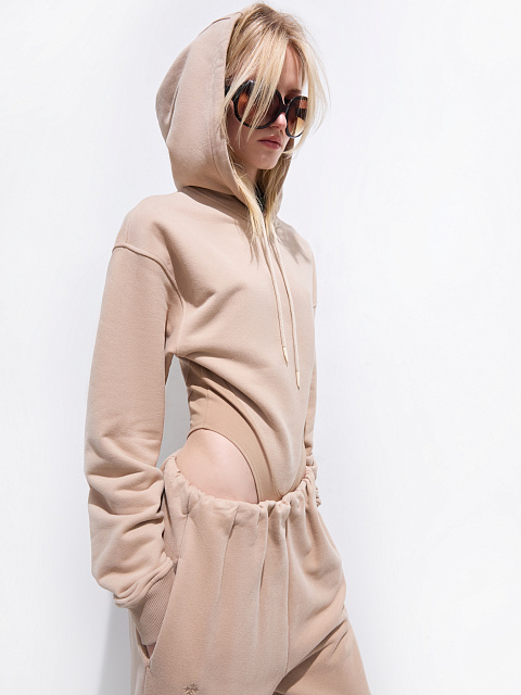 Beige footer hoodie, 2 Beige footer hoodie, 2