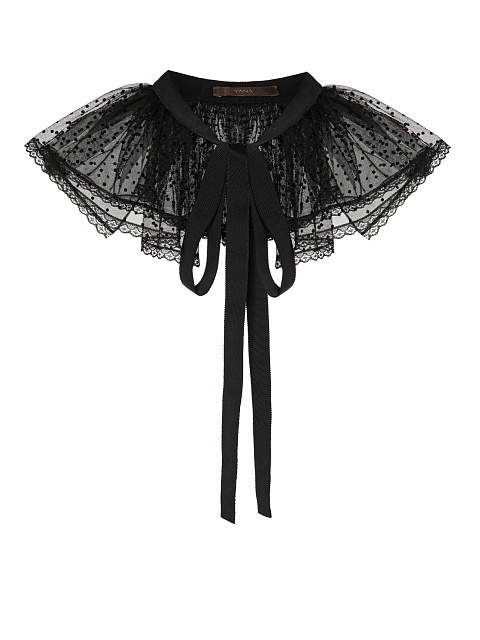 Lace collar, 1 Lace collar, 1