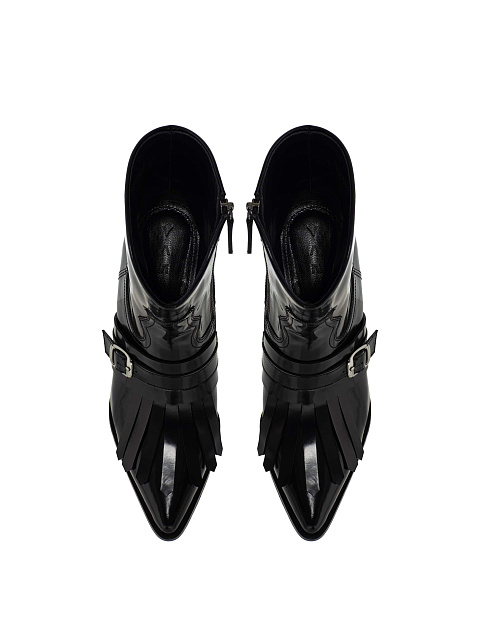 Black leather cowboy boots, 5