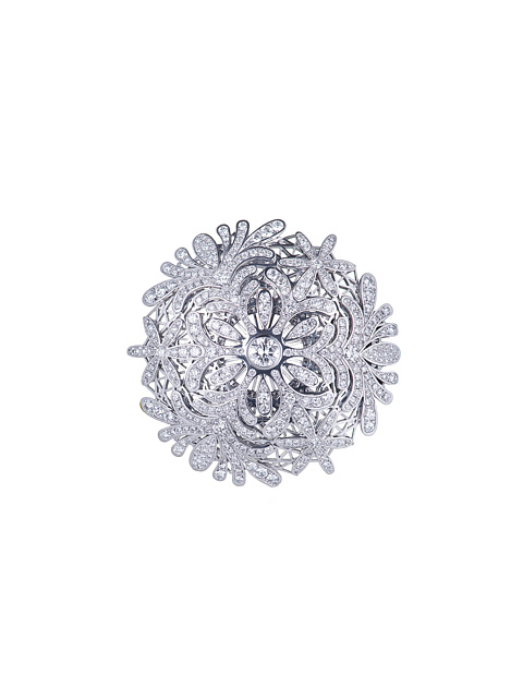 White gold snowflake-shaped brooch with diamonds, 1