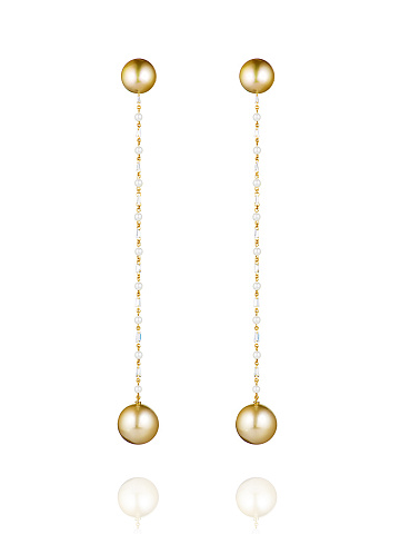 Yellow gold earrings with diamonds and pearls, 1