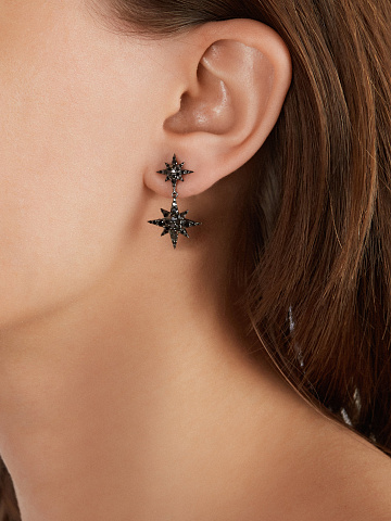 Earrings in blackened gold and diamonds, 2