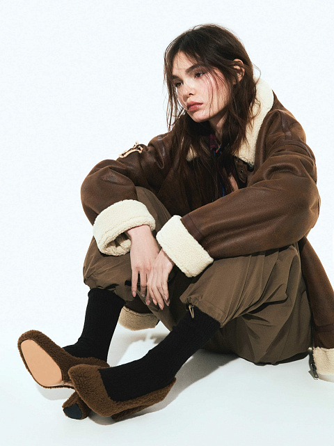 Brown faux‑fur shearling jacket, 5 Brown faux‑fur shearling jacket, 5