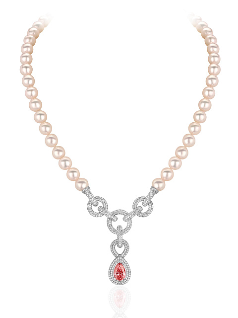Necklace with white Akoya pearls and a pink LG diamond, 1