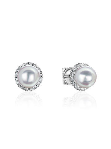 White gold studs with Akoya pearls, 1