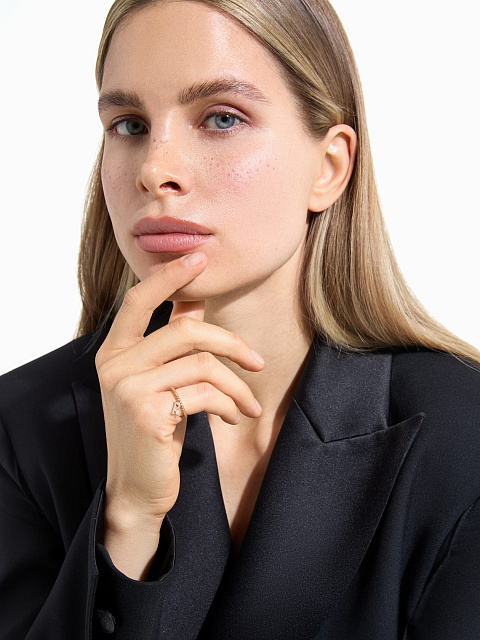 Round Diamond & Gold "R" Letter Ring, 2