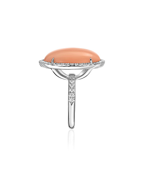 Ring with coral and round-cut diamonds, 4