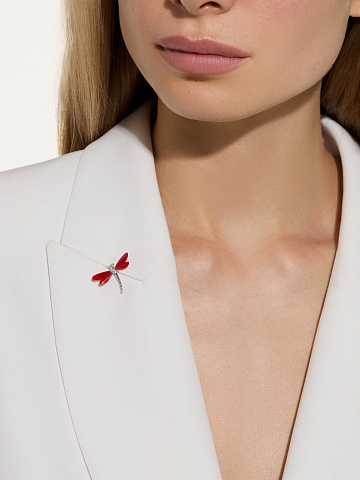 Dragonfly brooch with carved coral, 2
