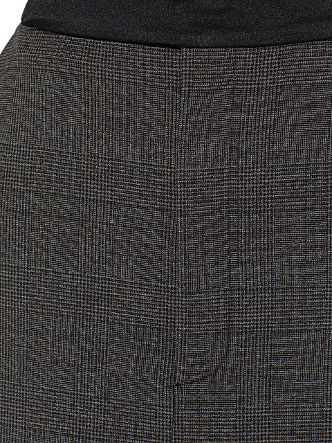 Grey checked skirt, 5 Grey checked skirt, 5