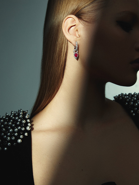 Ruby Pear, Round Diamond & White Gold Earrings, 4