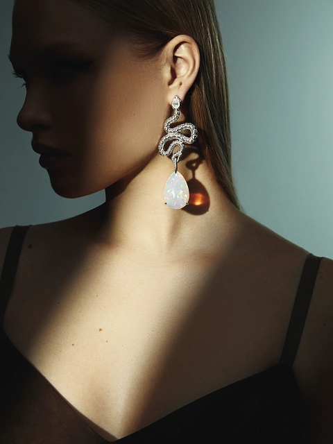 White Gold, Opal & Diamonds Earrings, 4