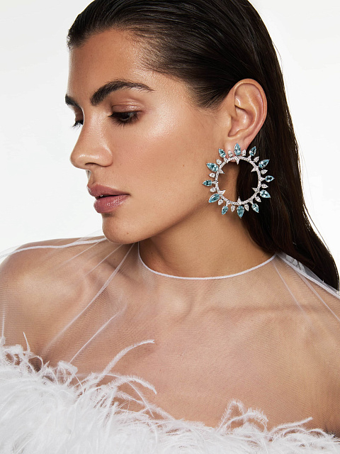 White gold hoops with aquamarines and diamonds, 2