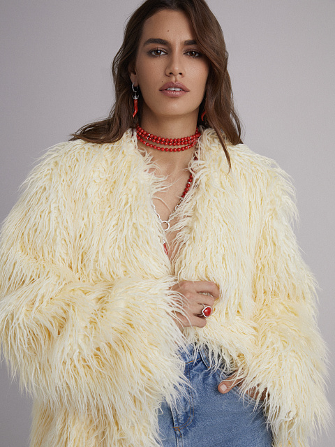 Coral, Round Diamond & White Gold Earrings, 4