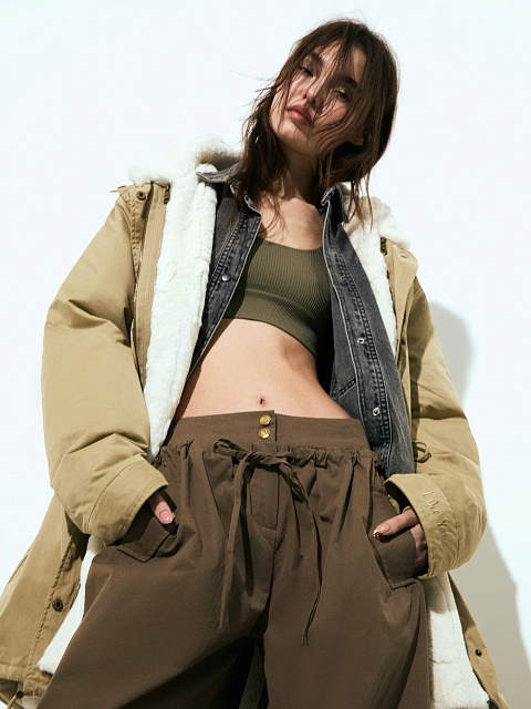 Beige parka made of raincoat fabric with faux fur, 4 Beige parka made of raincoat fabric with faux fur, 4