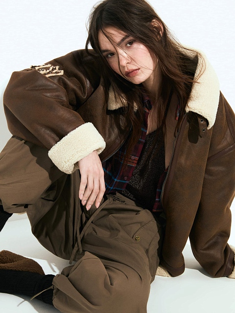 Brown faux‑fur shearling jacket, 3 Brown faux‑fur shearling jacket, 3