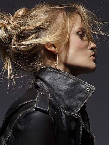 Rose Gold & Diamonds Pin Earrings, 2